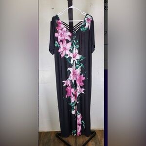 Avenue Floral Black Maxi Dress